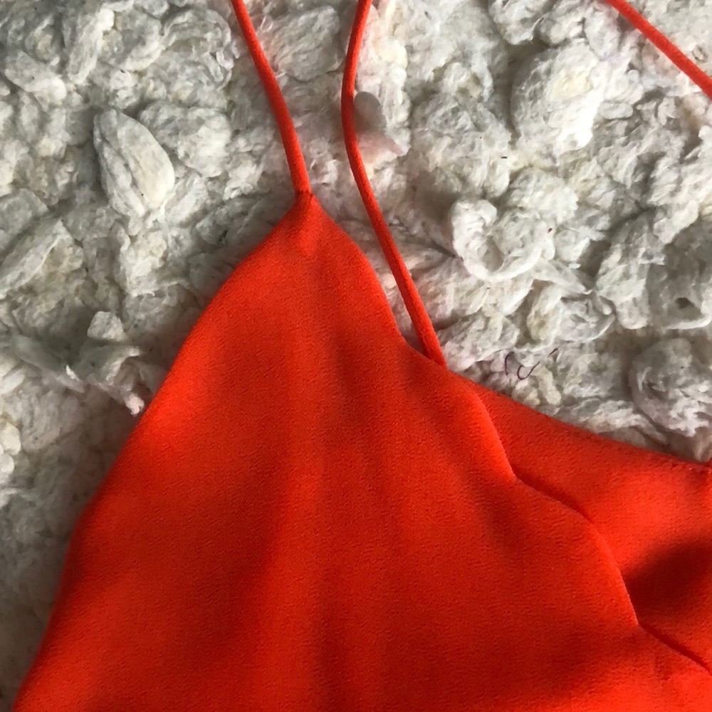 Flowy Tank Top - Picture 2 of 4